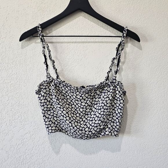 Reformation Coco Crop Top - Picture 2 of 8